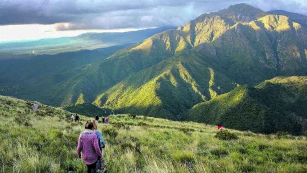 capilla-del-monte,-uno-de-los-destinos-mas-elegidos-por-los-cordobeses,-se-prepara-para-esta-temporada-de-verano-2024