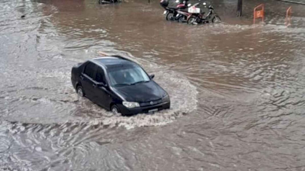 villa-dolores:-intenso-retorno-de-las-lluvias-provoco-inundaciones-en-la-localidad