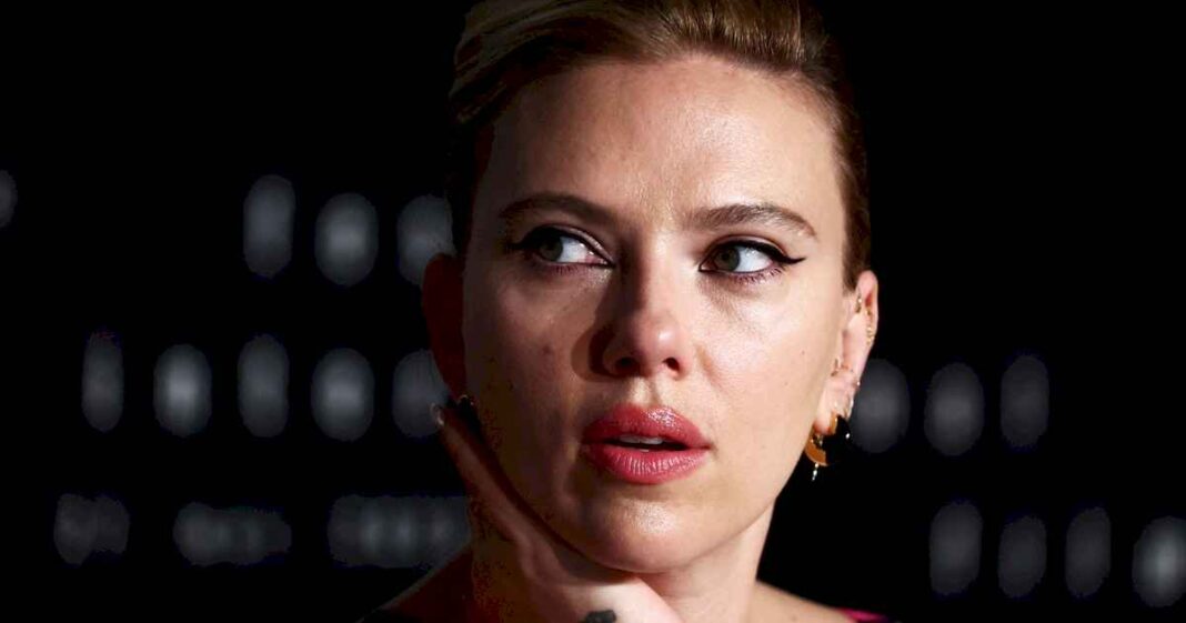 scarlett-johansson-acusa-a-openai-de-«robarle»-la-voz-para-usar-en-chatgpt