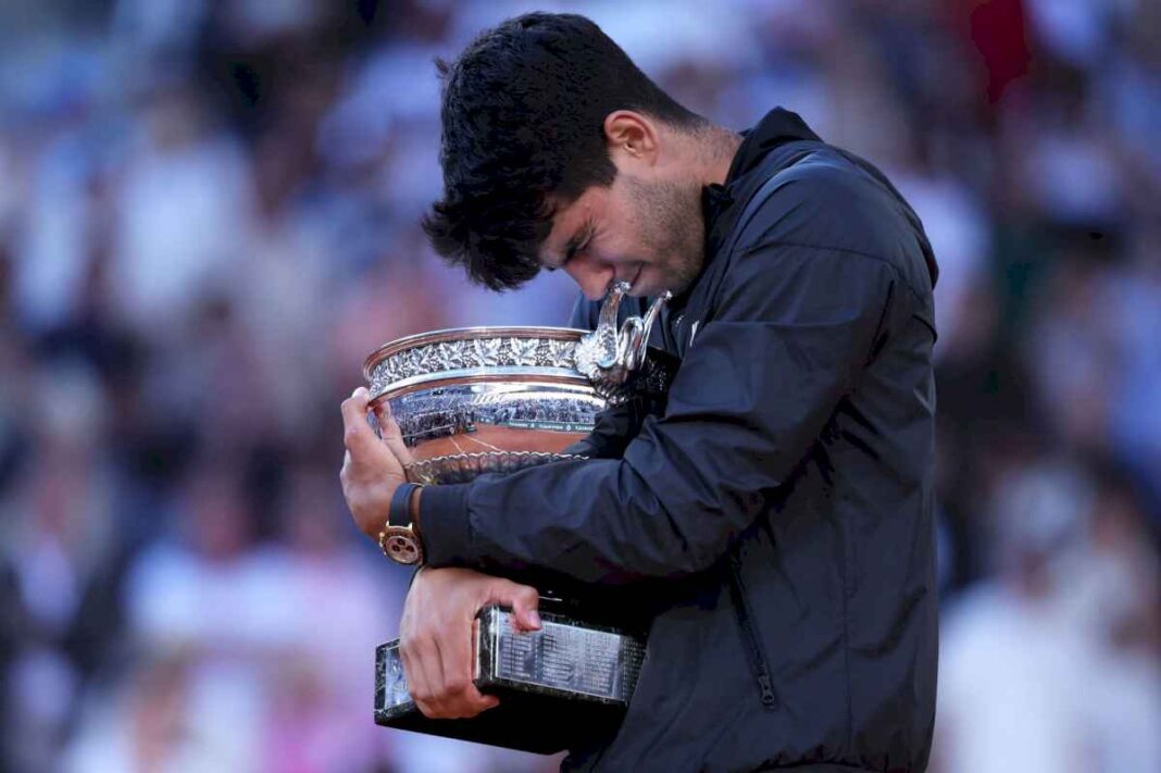 carlos-alcaraz-derroto-a-alexander-zverev-en-cinco-sets-y-se-consagro-campeon-de-roland-garros