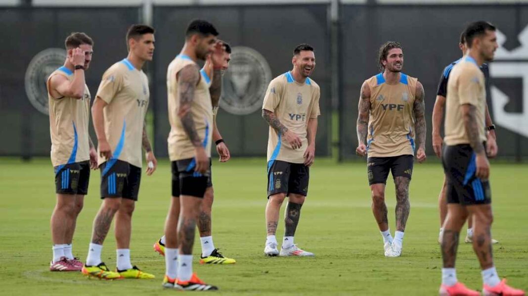 con-messi-en-el-banco,-la-seleccion-argentina-enfrenta-a-ecuador-en-un-amistoso-previo-a-la-copa-america