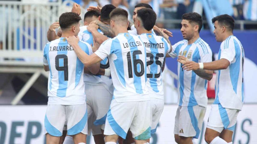 el-cambio-inesperado-que-sufrio-la-seleccion-argentina-en-el-ultimo-entrenamiento-antes-del-amistoso