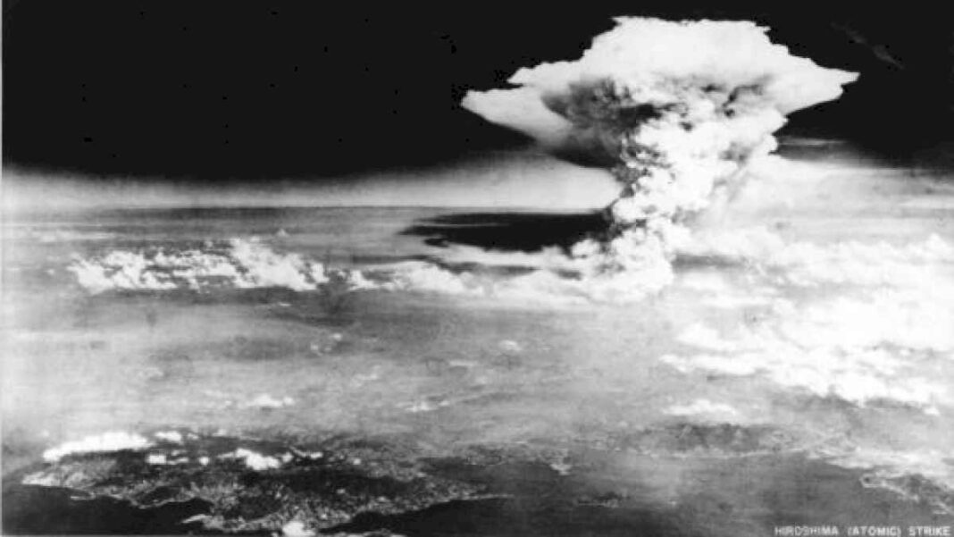 objetos,-rosarios-y-un-testimonio-inedito:-como-es-la-conmovedora-muestra-de-los-bombardeos-atomicos-en-hiroshima-y-nagasaki