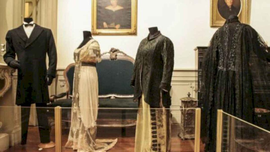 el-ex-museo-de-la-historia-del-traje-seguira-en-san-telmo