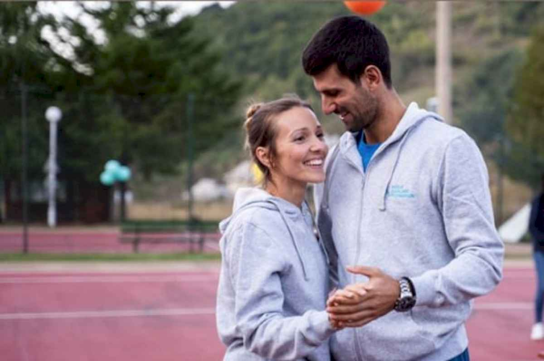 jelena-djokovic,-la-esposa-de-la-leyenda-del-tenis:-novak-es-el-campeon-del-pueblo