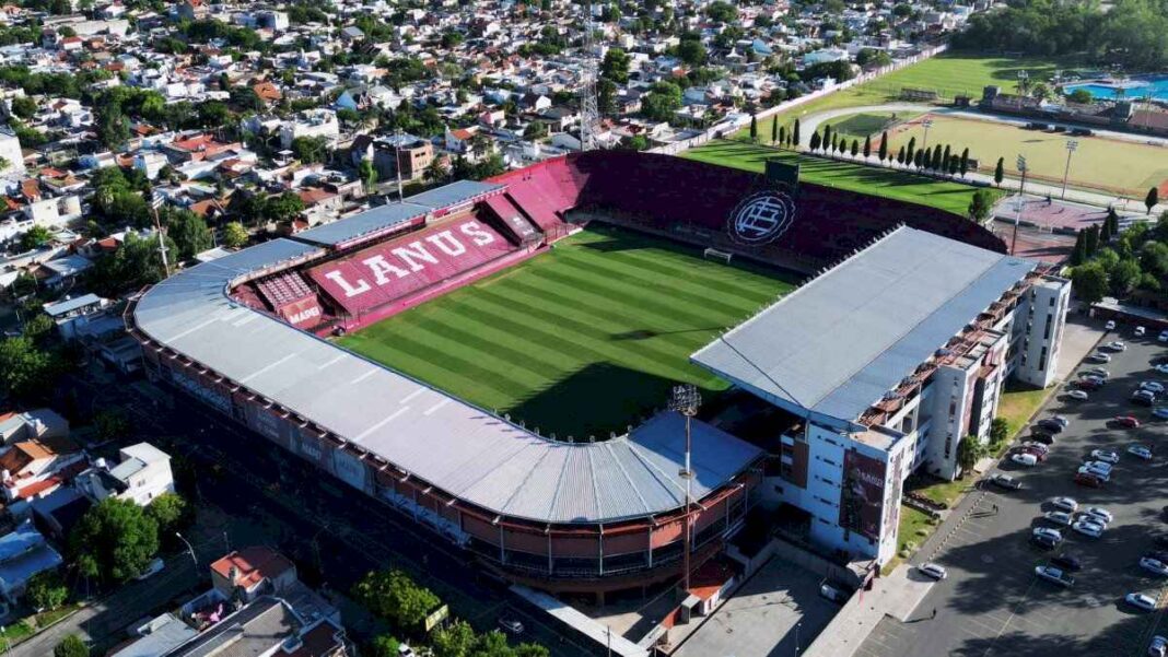 conmocion-en-lanus:-exdirigente-murio-minutos-antes-del-partido-con-cruzeiro