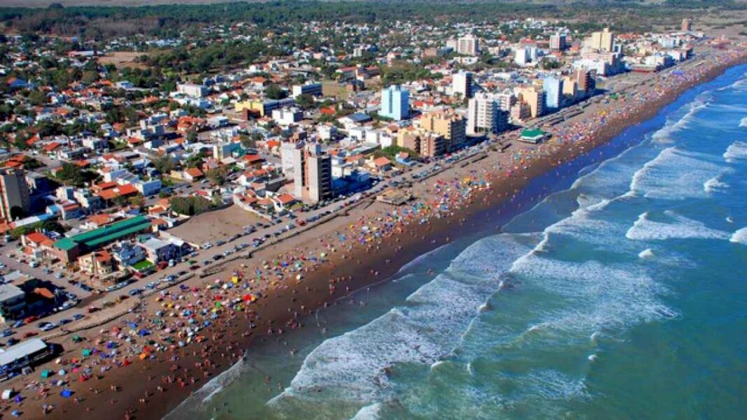 monte-hermoso-y-necochea,-entre-las-playas-que-surgen-como-opcion-para-el-verano-2025