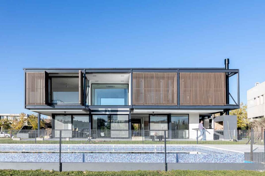 un-banco-da-creditos-a-30-anos-para-casas-modulares-que-se-construyen-en-tres-meses