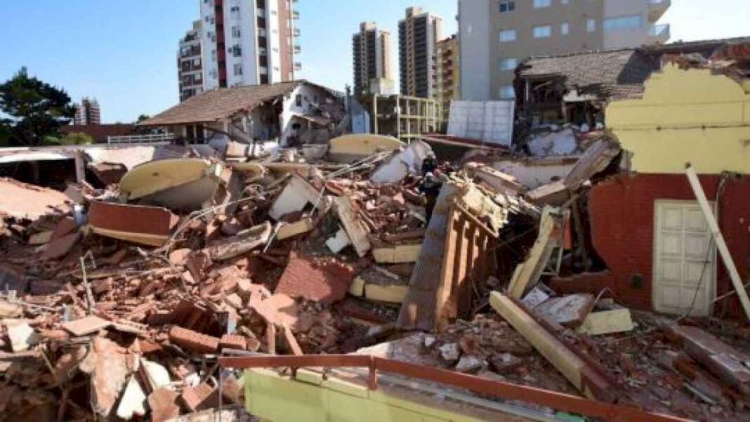 derrumbe-en-villa-gesell:-un-experto-explico-el-dano-que-produce-el-salitre-en-el-hormigon