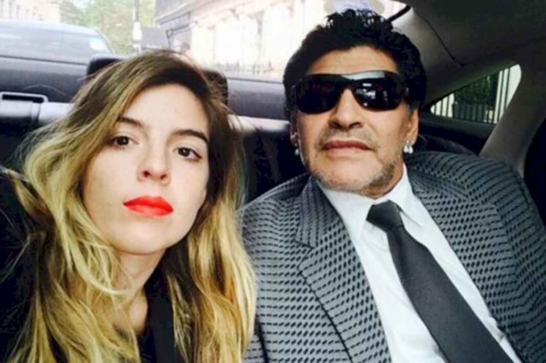 dalma-maradona-recordo-a-diego-el-dia-en-que-hubiese-cumplido-64-anos-con-un-emotivo-video-de-su-hija-azul
