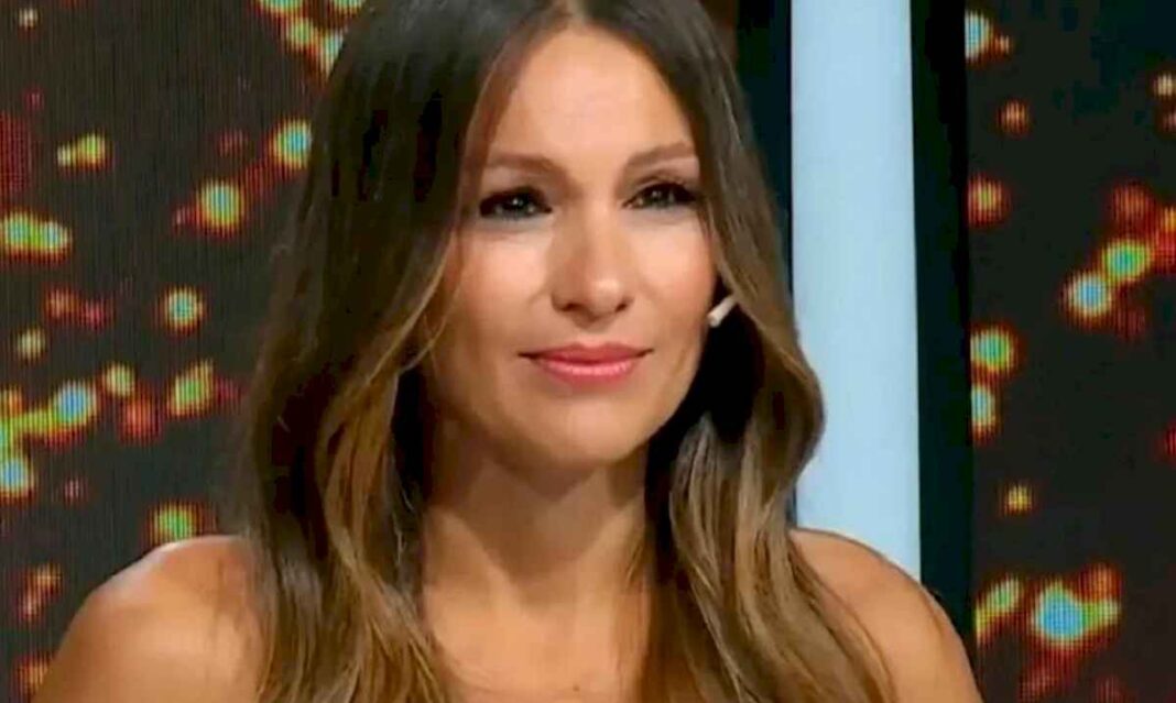 se-conocio-como-celebrara-pampita-su-divorcio-de-roberto-garcia-moritan