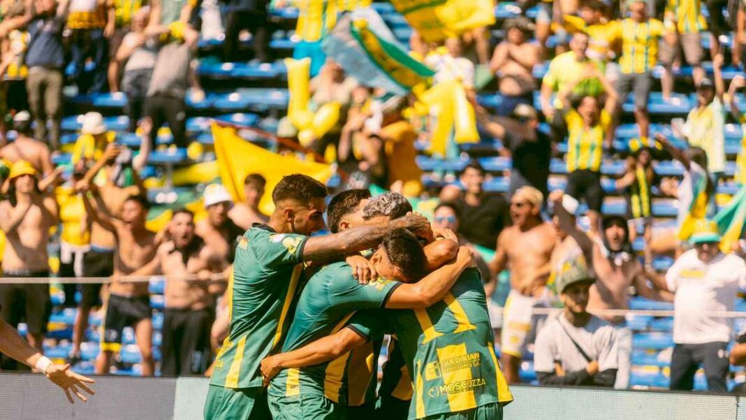 aldosivi-consiguio-el-primer-ascenso-a-la-liga-profesional-de-futbol