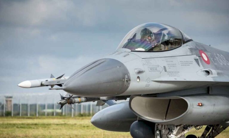 el-gobierno-destinara-casi-u$s1.000-millones-para-equipar-aviones-caza-f-16