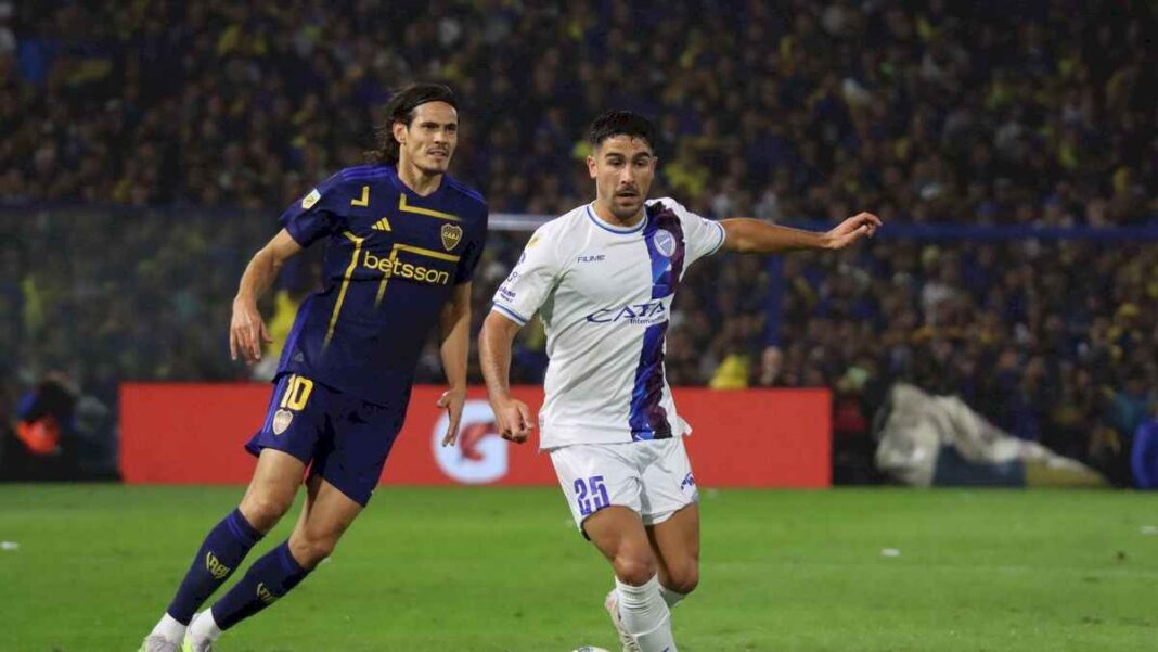 el-boca-de-fernando-gago-va-por-su-primer-triunfo-ante-godoy-cruz:-horario,-tv-y-formaciones