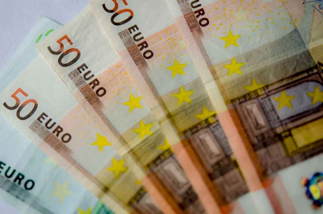 euro-hoy:-a-cuanto-cotiza-la-moneda-europea-este-domingo-10-de-noviembre