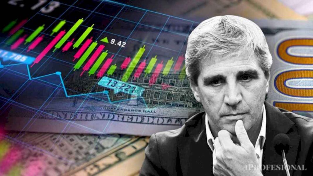 a-cuanto-estara-el-dolar-los-proximos-meses,-segun-consultoras-que-dudan-del-plan-caputo