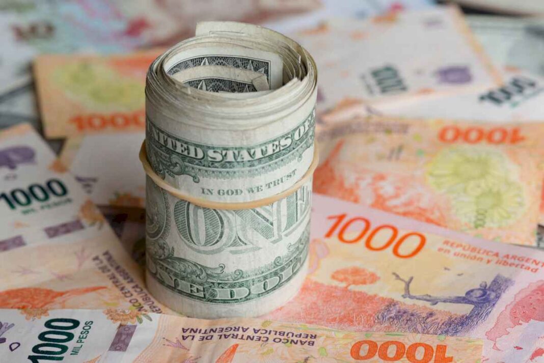 dolar-hoy,-dolar-blue-hoy:-a-cuanto-cotiza-este-martes-12-de-noviembre