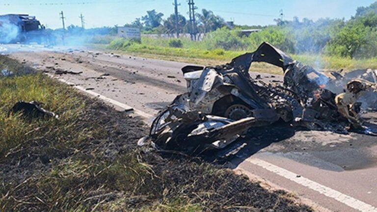 Fatal accidente en Chaco: un conductor murió al chocar de frente con un camión