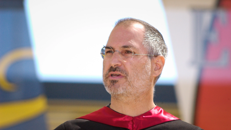 El sorprendente secreto de Steve Jobs a la hora de contratar a sus empleados