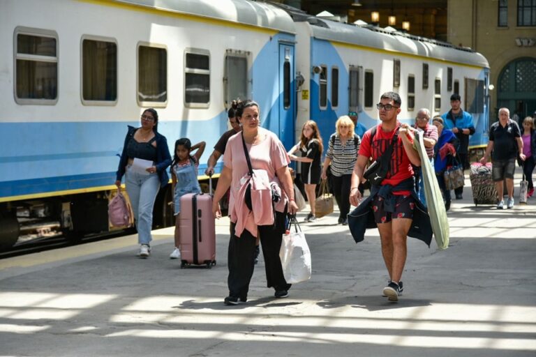 Trenes Argentinos lanzó la venta de pasajes de larga distancia para marzo