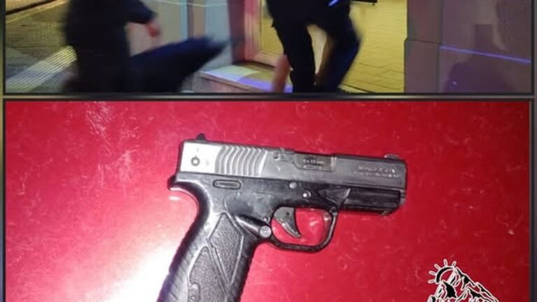 Bajó del auto con un arma en la mano: está detenido