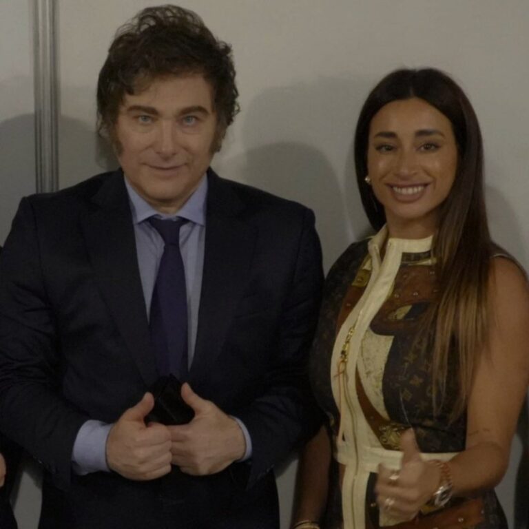 El caso de la azafata libertaria sacude al gobierno: la Aduana tuvo que abrir una investigación