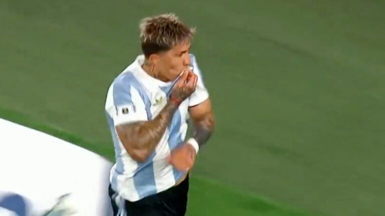 El golazo de Enzo Fernández para el 2-0 de Argentina ante Brasil