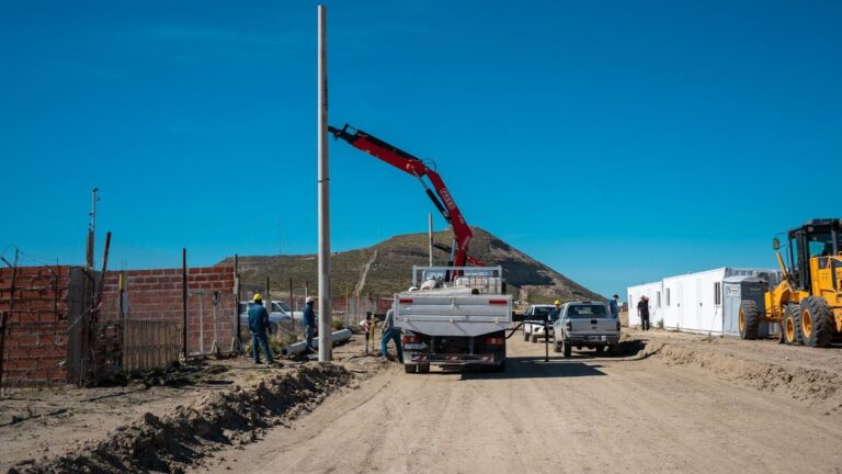 La obra de energía en el loteo ex Radio Estación beneficiará a 360 familias