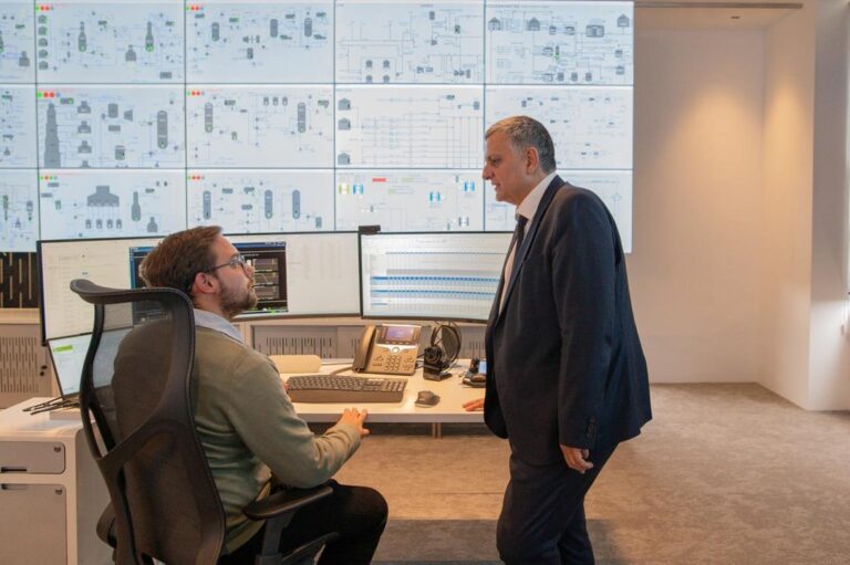 YPF inauguró un nuevo centro de monitoreo en tiempo real: cómo funciona?