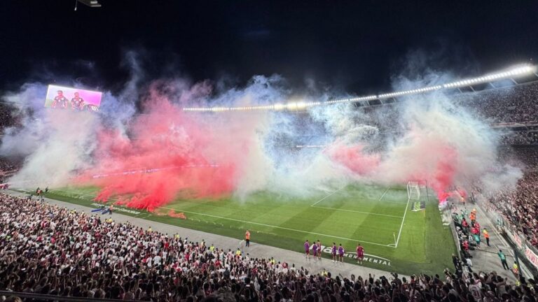 Récord total: el Superclásico tendrá la mayor asistencia en la historia del Monumental