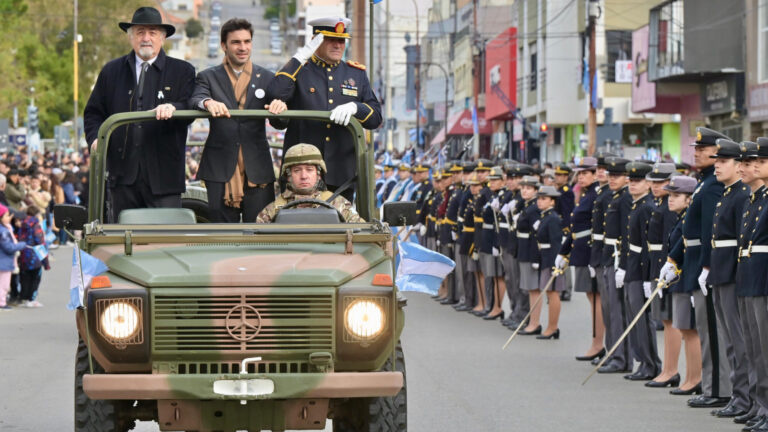 Torres abogó por una Argentina más libre, justa y federal