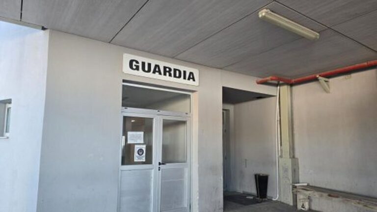 El Hospital Alvear tiene la guardia colapsada