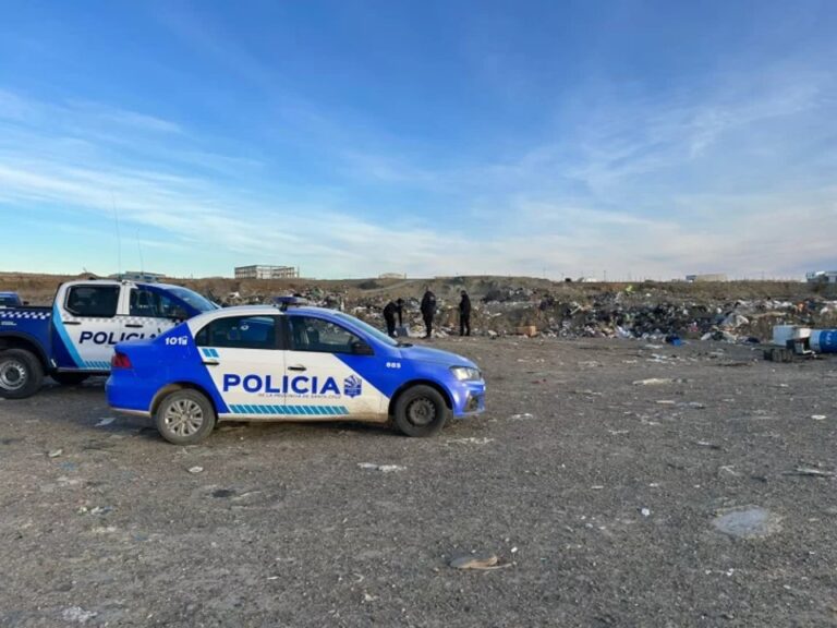 Horror en Caleta Olivia: encontraron muerto a un bebé recién nacido en un basural
