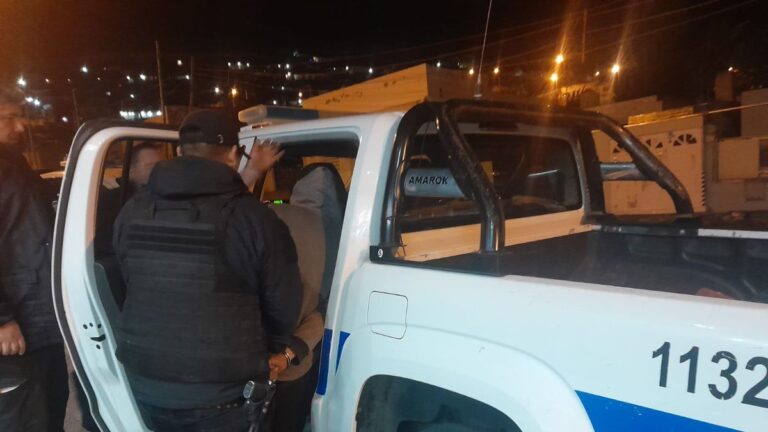 Detienen a un joven por violación de domicilio en un local comercial