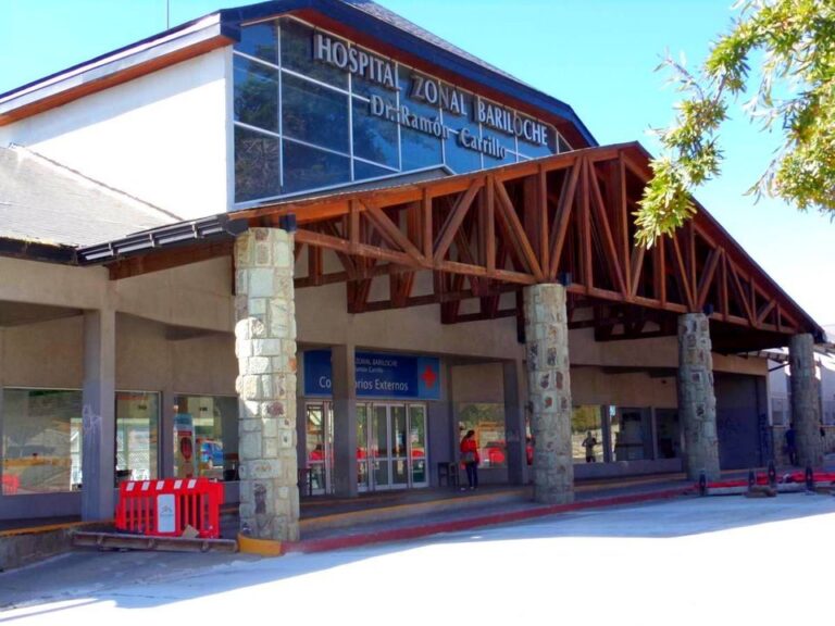 Una joven está grave tras ser embestida por un conductor alcoholizado en la Patagonia