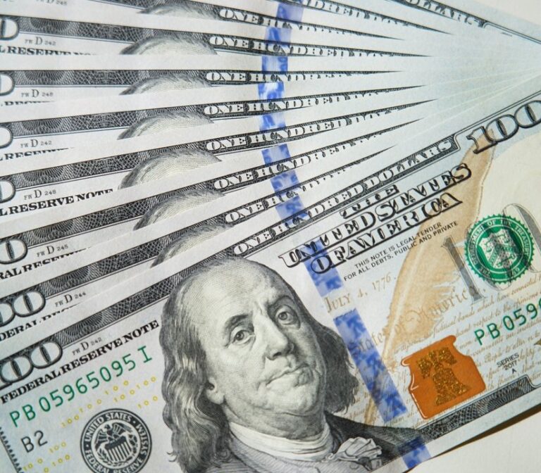 Sube el dólar oficial: Cuál es su cotización este jueves?