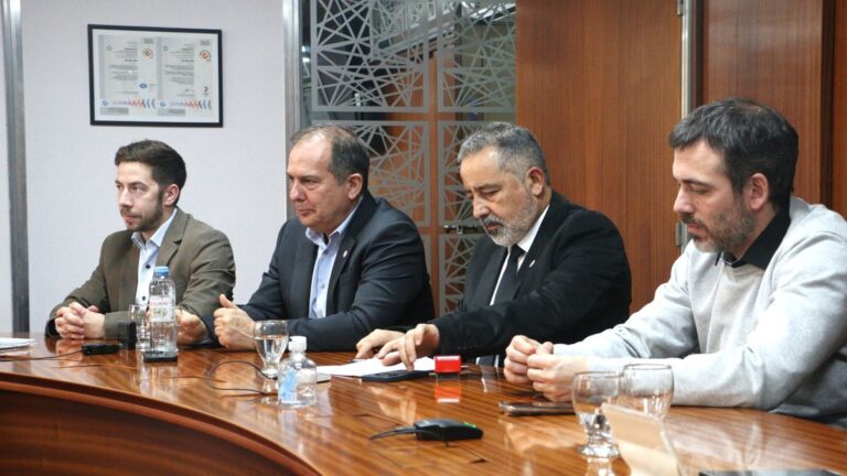 La SCPL firmó un histórico acuerdo para el saneamiento definitivo de la deuda con CAMMESA