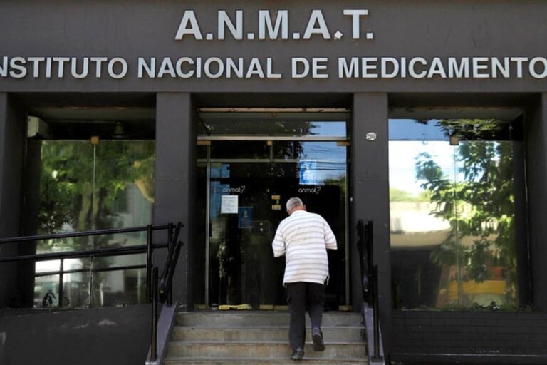 Modificaron más de 300 trámites que debían realizarse vinculados con medicamentos o alimentos
