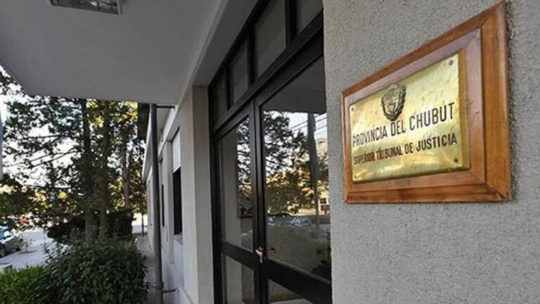 El STJ de Chubut anuló los polémicos aumentos salariales
