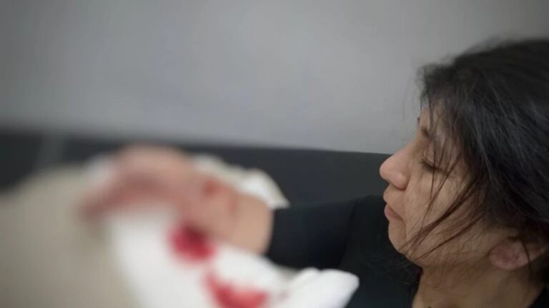 Salió a correr, la atacó un pitbull y le provocó graves heridas: deberá someterse a cirugía