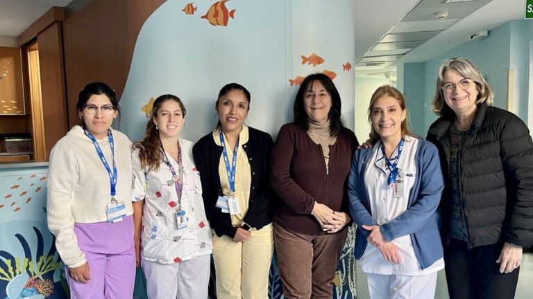 Enfermeras del Centro de Oncología Pediátrica realizaron especialización en el Hospital Alemán