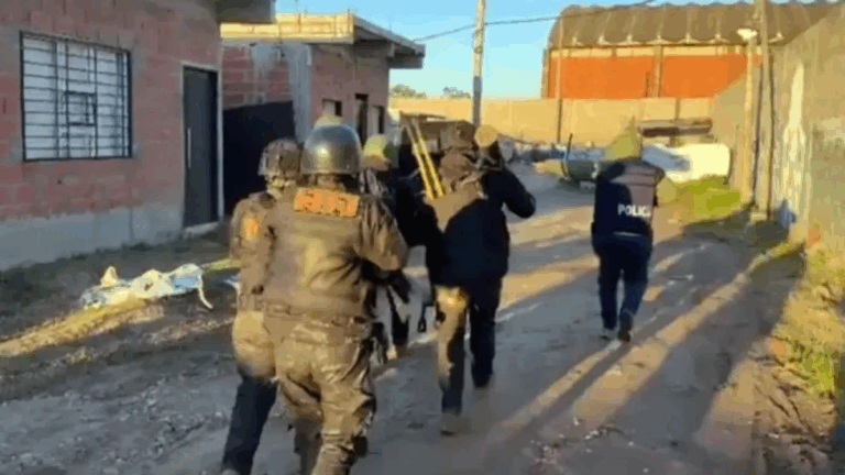 Un jubilado fue asesinado por policías en un allanamiento