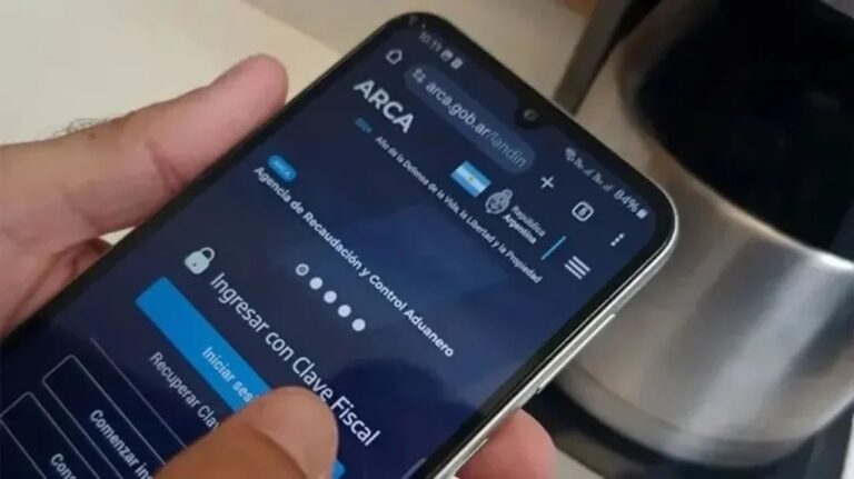 Monotributo 2025: ARCA lanza un plan de alivio fiscal con tres medidas para regularizar deudas antes de diciembre