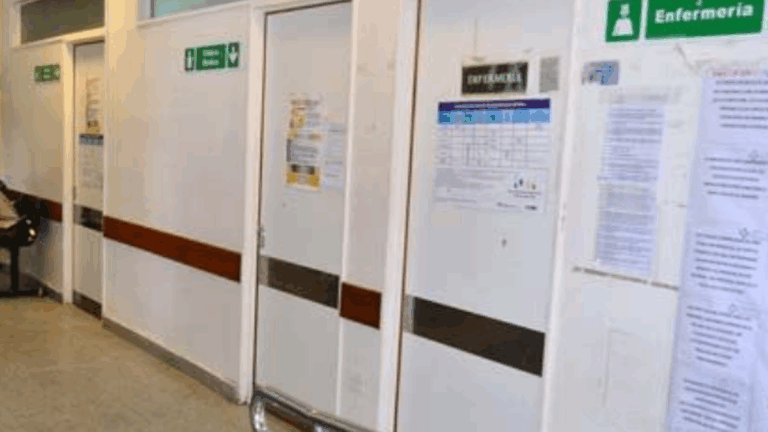 Fue atropellado por una conductora y permanece en observación