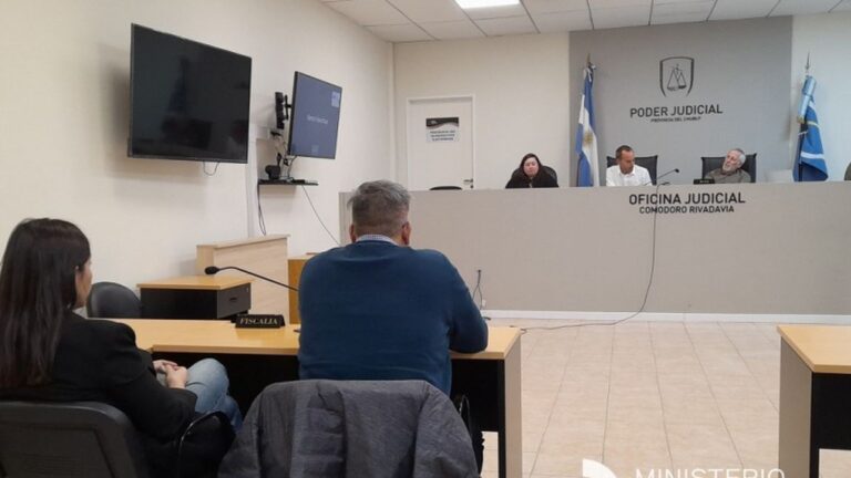 Condenan a un comisario por la agresión a hinchas