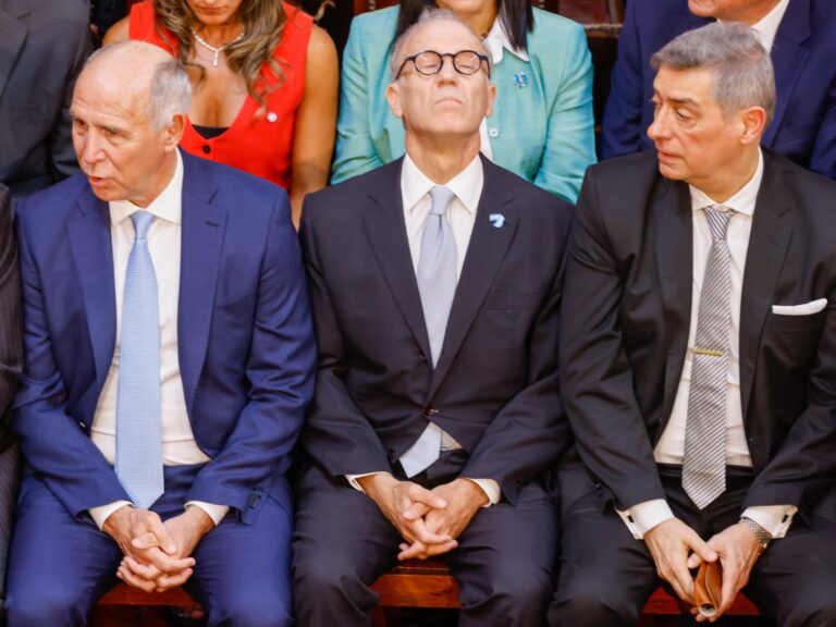 El Gobierno analiza negociar con el kirchnerismo la integración de la Corte después de las elecciones