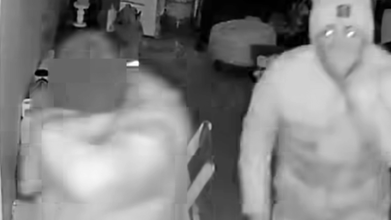 Robaron dos televisores y una PlayStation