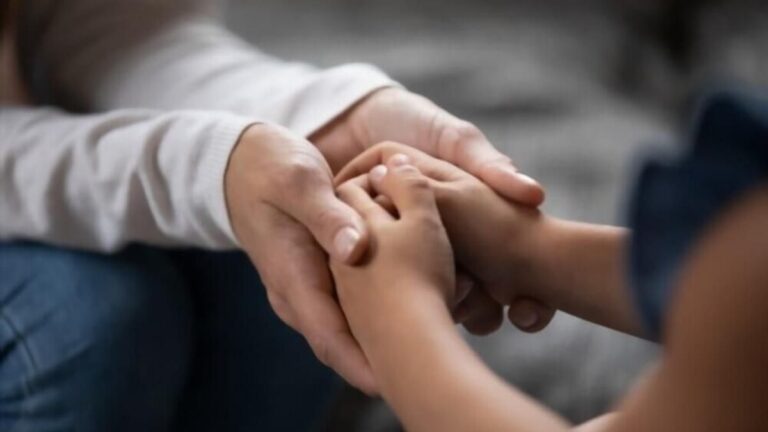 Convocan a familias para la adopción de un adolescente de 16 años