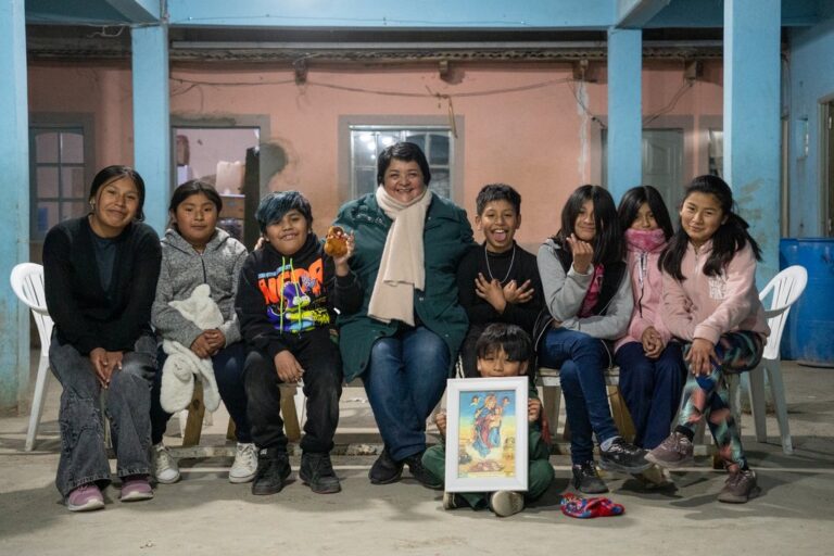 Zona 23 de Comodoro: el proyecto solidario que educa y contiene a niños del barrio Moure