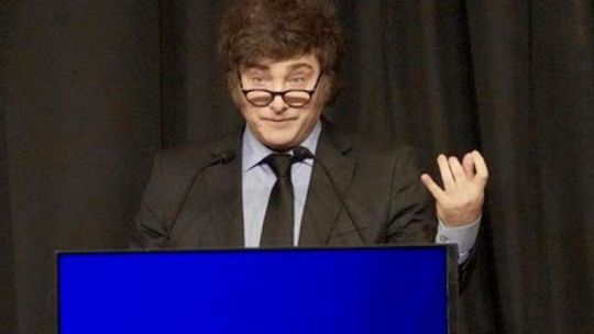 2121010-sincericidio-milei-confeso-que-el-fmi-le-pidio-poner-a-sturzenegger
